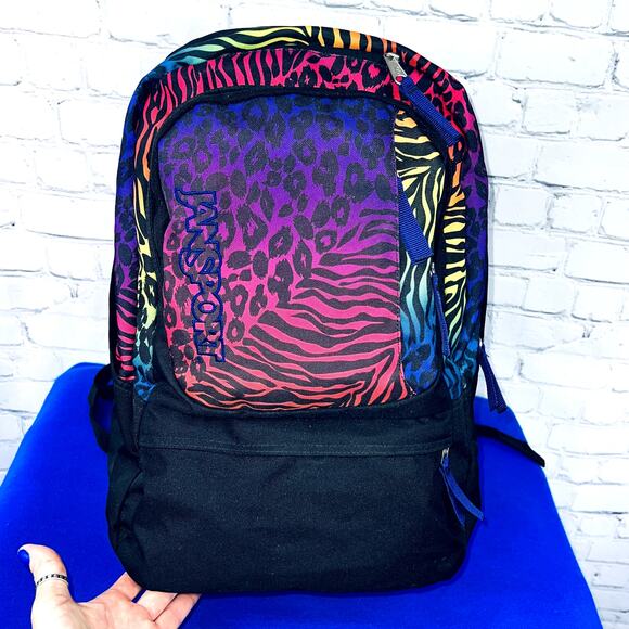 dakine 365 mini backpack 12l youth rx iabwh Backpack, Unisex, Travel and Day Bag This unisex pack is Gator Pro Hunting Accessories, gear_ratio__7.2:2 Color:Strawberry Wine